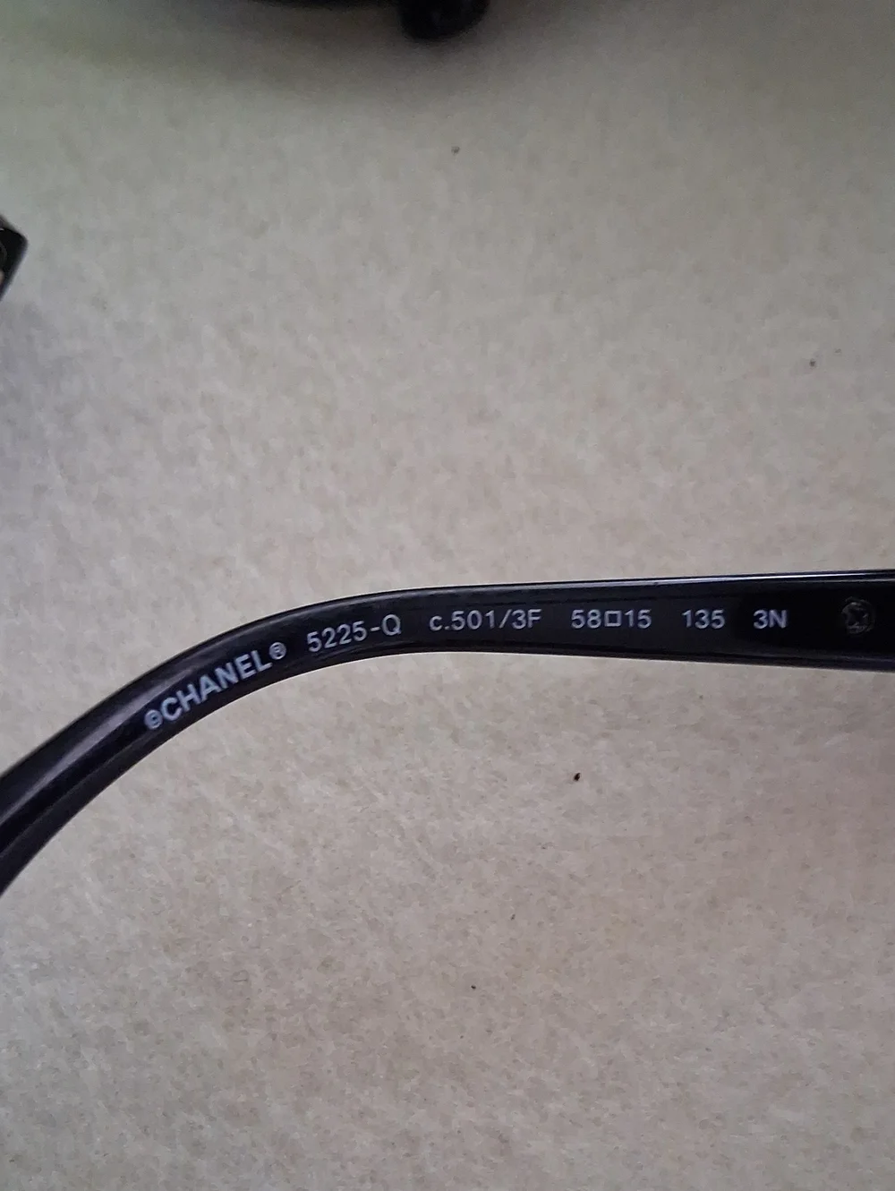 CHANEL Black Sunglasses Temples with Logo